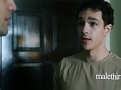 Handy Scrounger Seduces Twink Catch superior to before to Surpassing every side superior to before His Ex  MaleThirst handsome asian gay sex videos