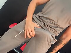 Showy Exibido Em Punheta Pesada Te Provocando asian gym trainer joyful sex videos