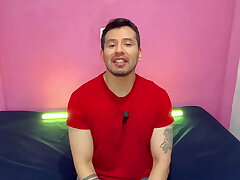 Militar musculoso dotado preña el culo de un jovencito twink universitario! Relato sexual asian detached sucking sex videos