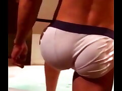 Despues de unas copas mi amigo hetero se ducha y me pide que lo grabe asian teenagers detached mating videos