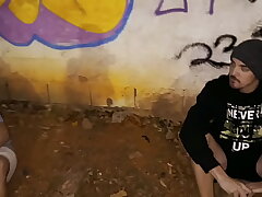 O MACHO CASADO FOI FUMA UMA ERVA NA PRAÇA E DEU TESÃO E ACABOU PEGANDO O MORADOR DE RUA E GANHANDO LEITADA NO RABO ( TESAER ) tamil asian joyous sex videos